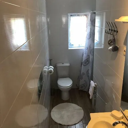 Сasa de vacaciones Franov With Pool, 10 Min From The Old Town Of *