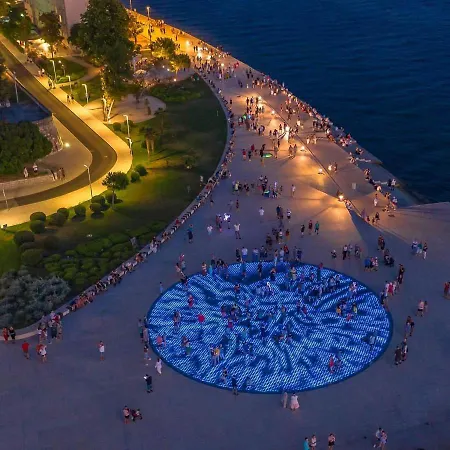 Tatil Evi Franov With Pool, 10 Min From The Old Town Of *