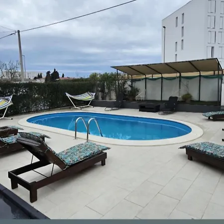 Franov With Pool, 10 Min From The Old Town Of