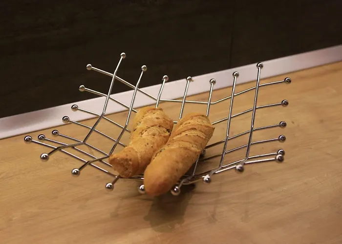 Franov With Pool, 10 Min From The Old Town Of بيت للعطل